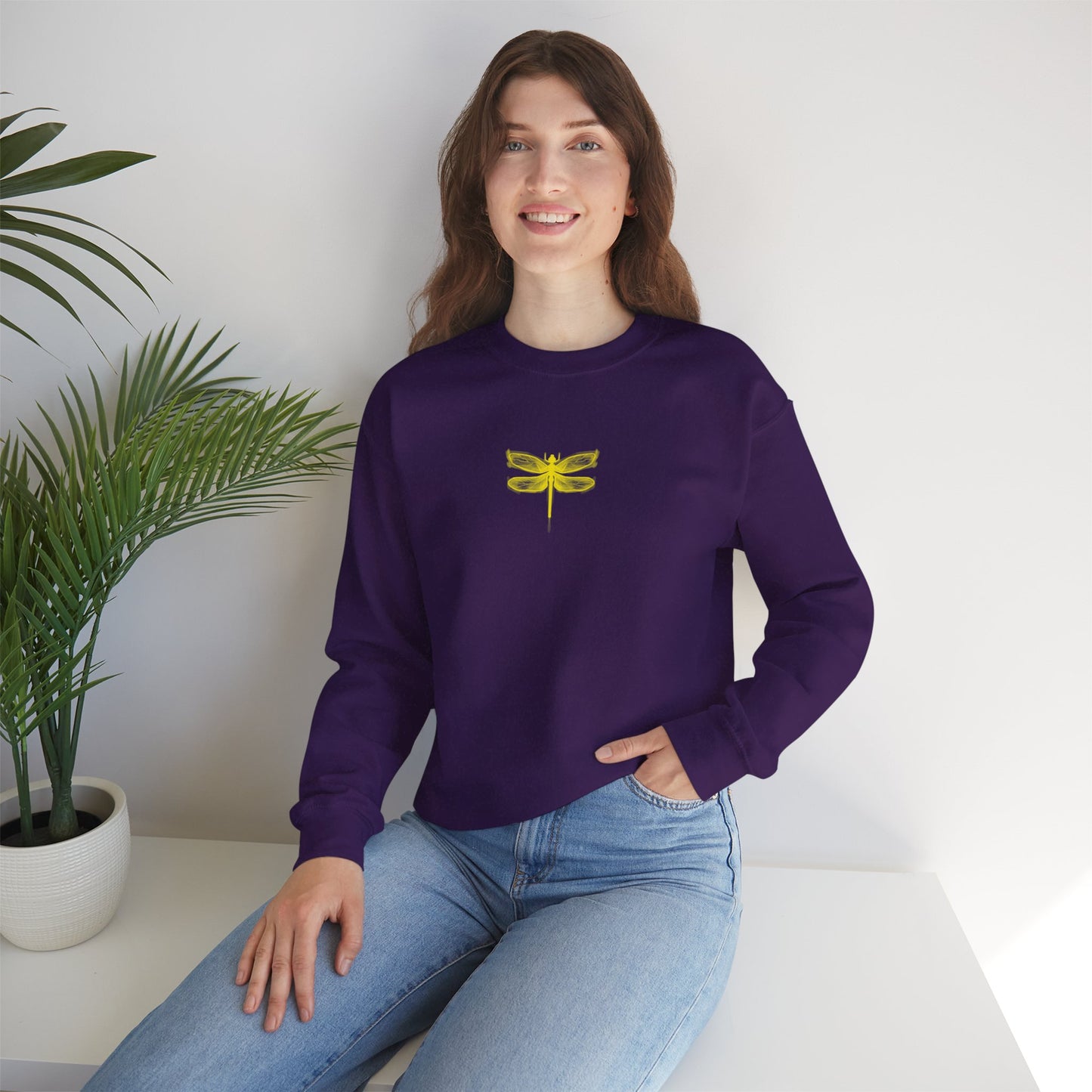 Insetto 2: Dragonfly | Dragonfly Unisex Sweatshirt | Cozy & Stylish Crewneck | Perfect Gift for Nature Lovers | Fall Fashion, Everyday Wear, Eco-Friendly
